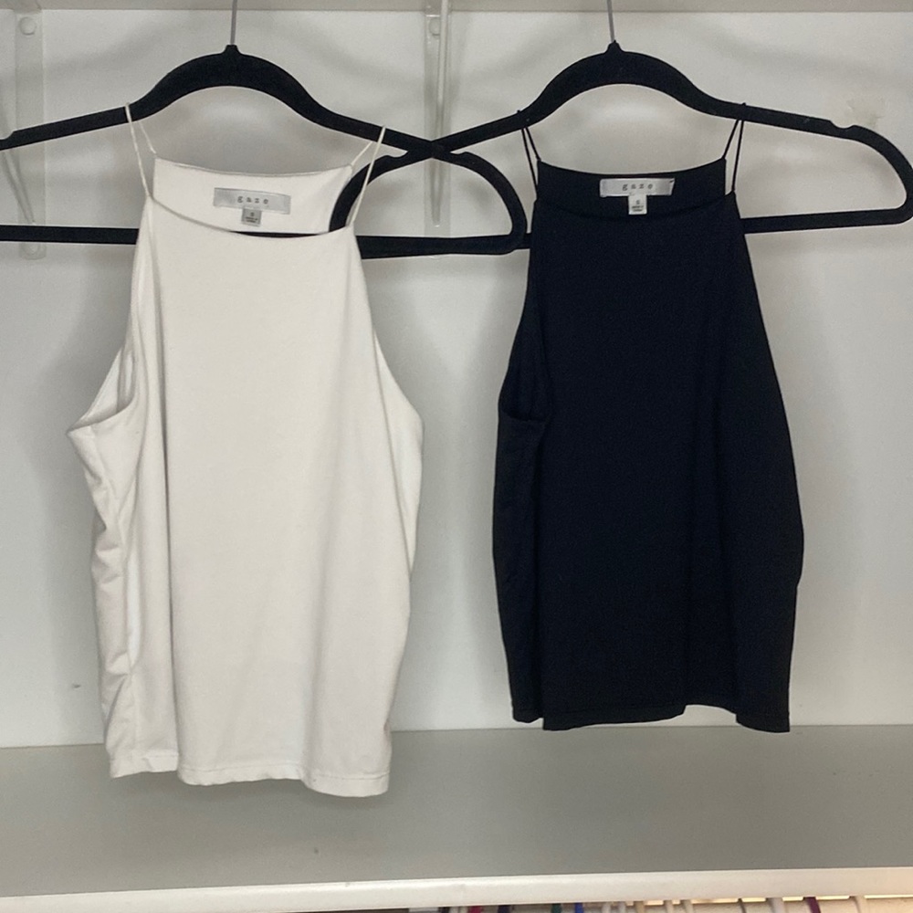 2 pac black and white tank tops